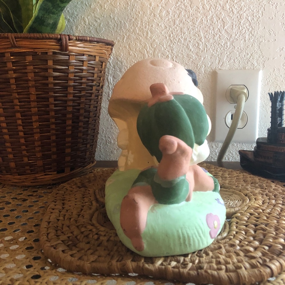 Hand-painted 70s Mushroom & Pixie Pottery - Picture 6 of 9